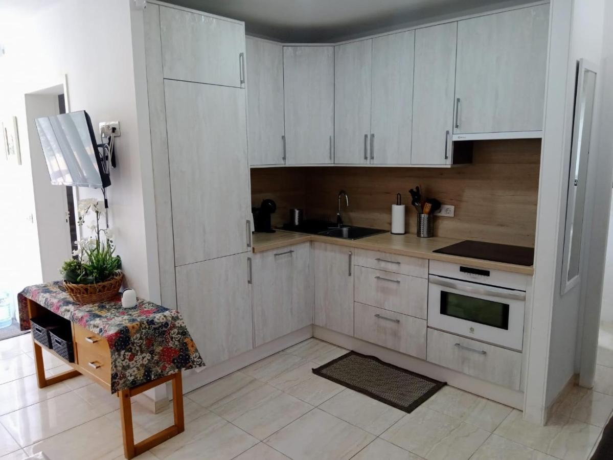 Bonito Apartamento De 1 Habitacion Арона Экстерьер фото